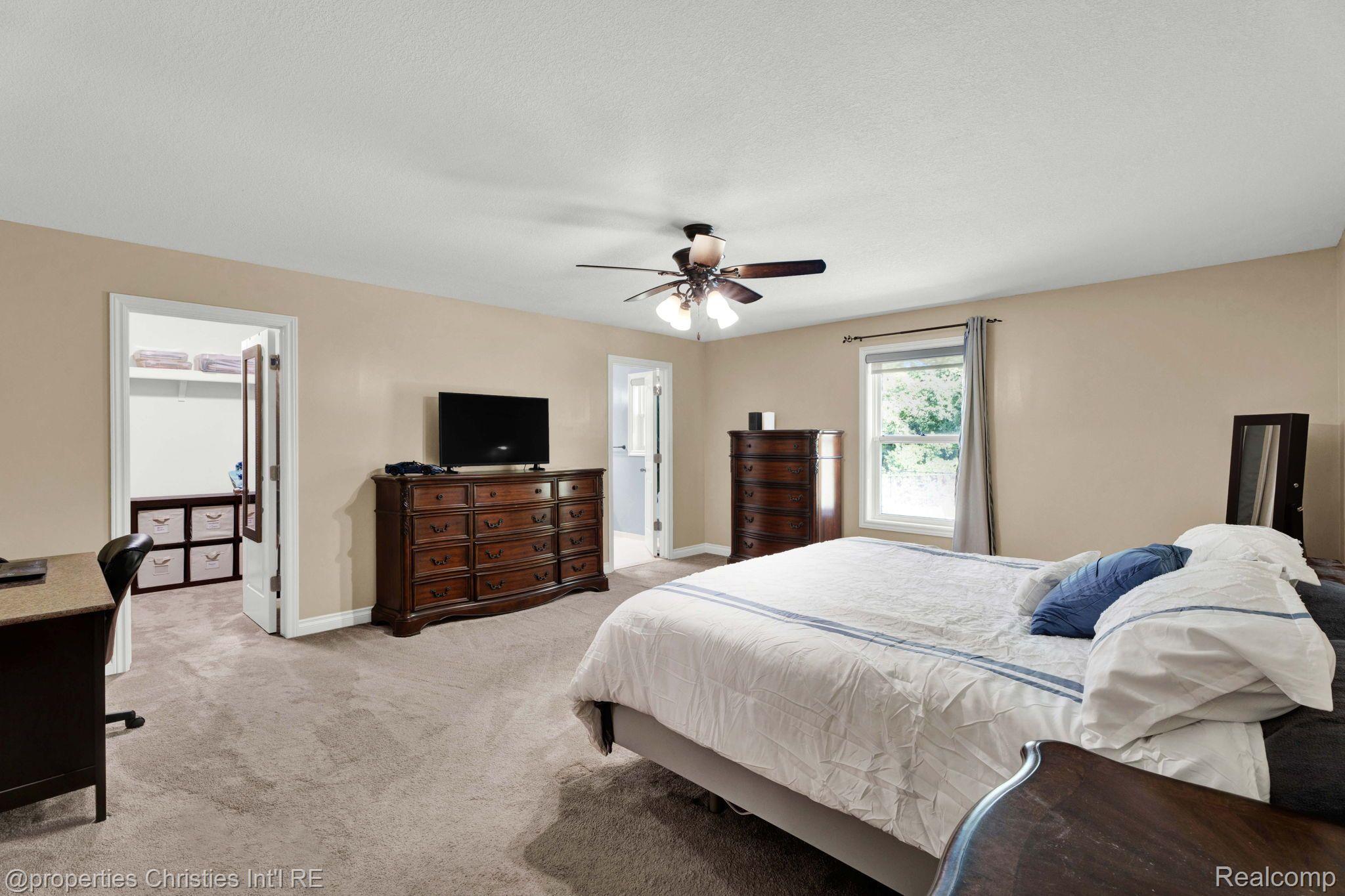 37916 ASHLAND MEADOWS Court