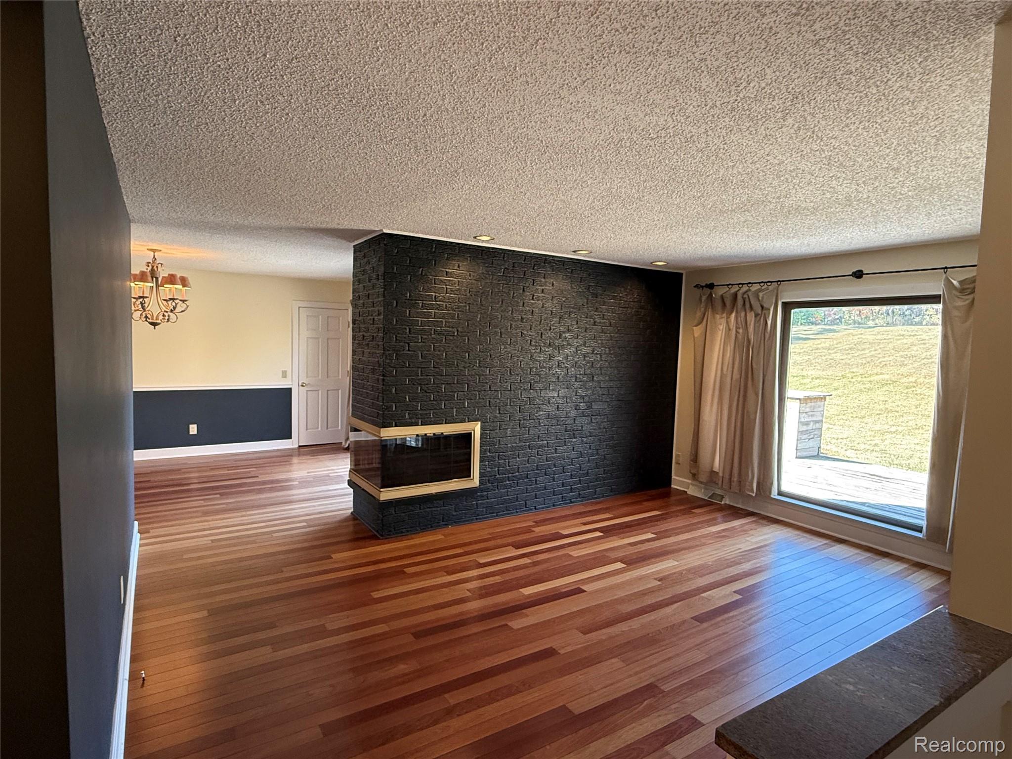 3380 BARLYN Lane