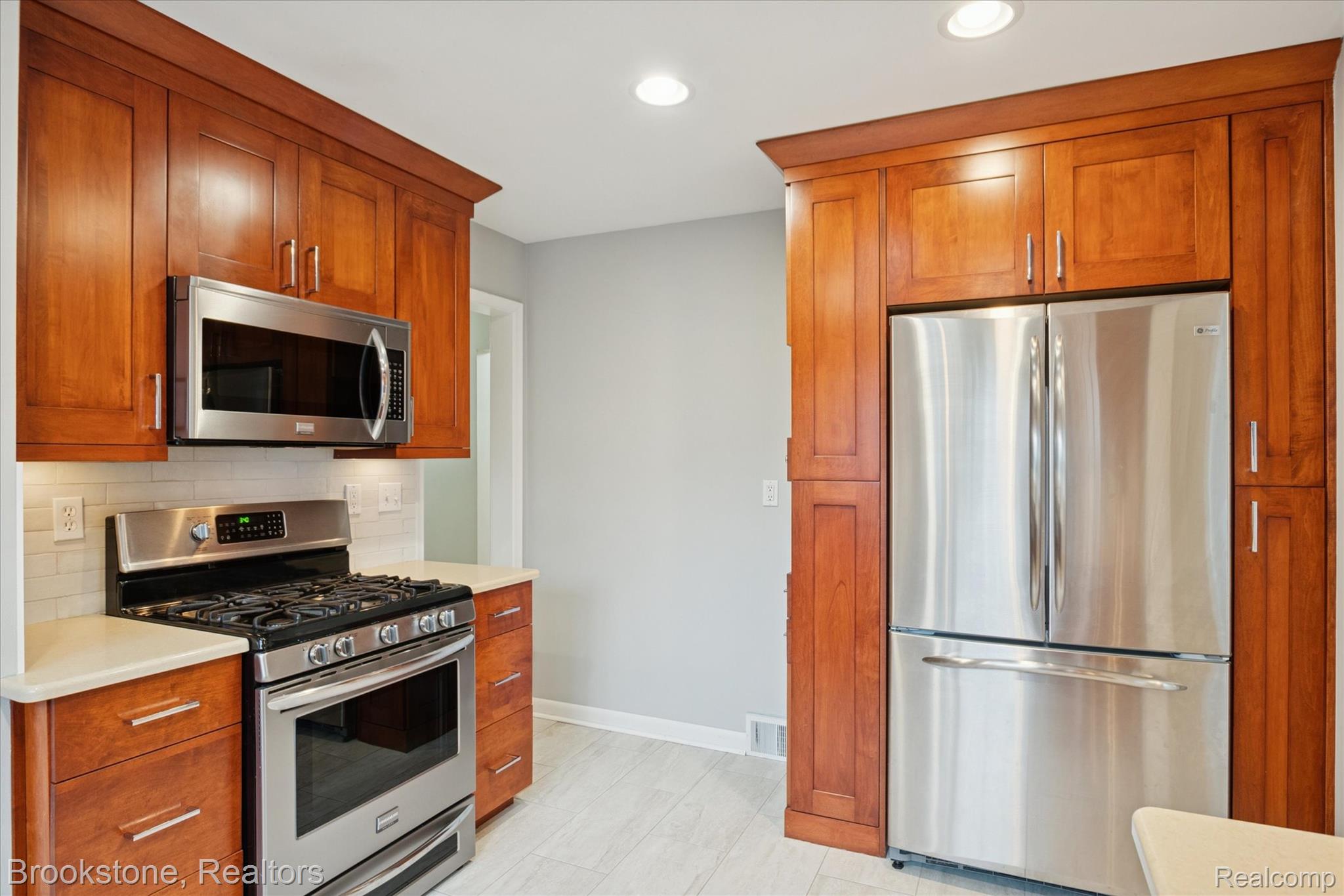 16951 Locherbie Avenue