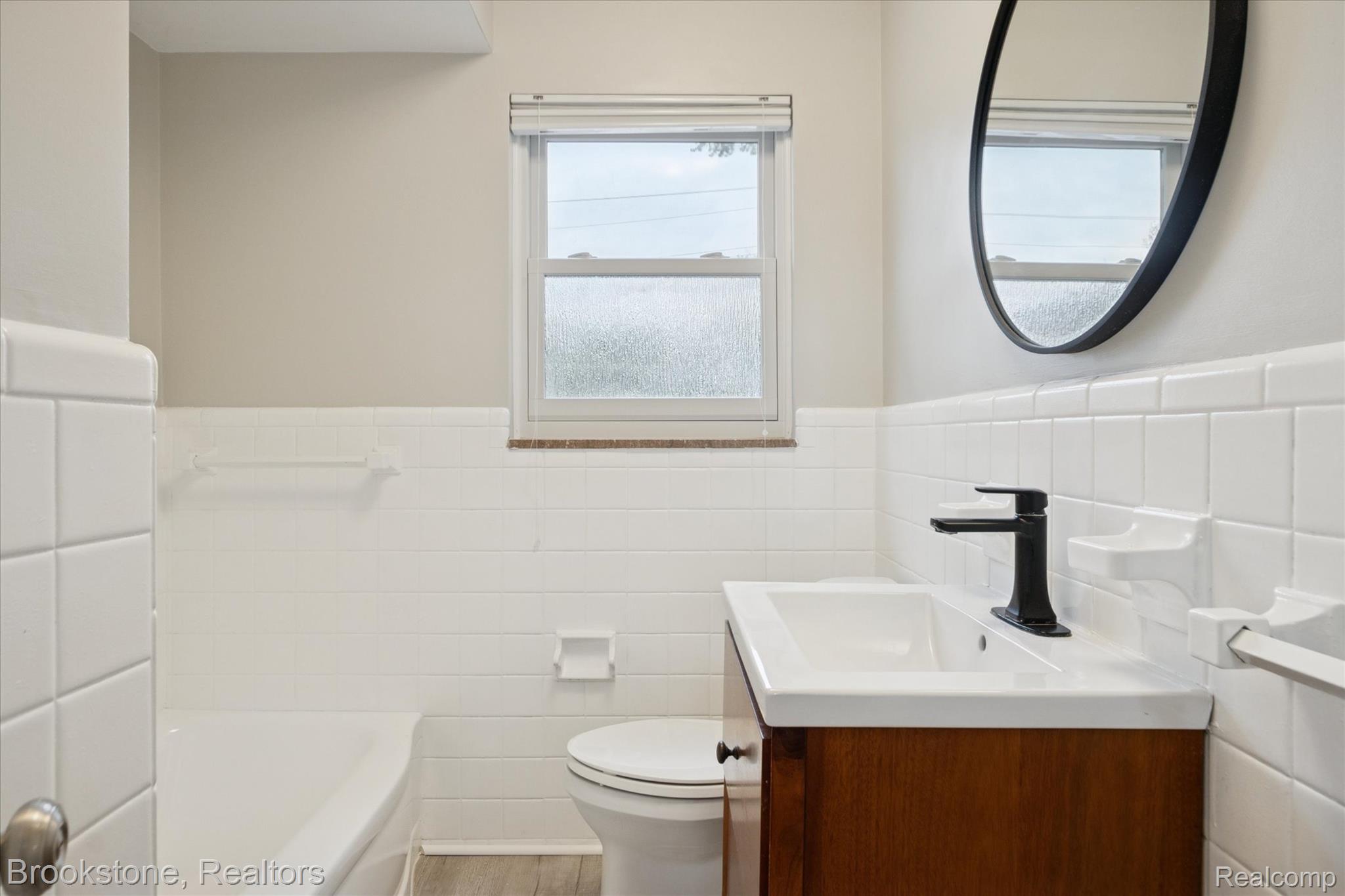 16951 Locherbie Avenue