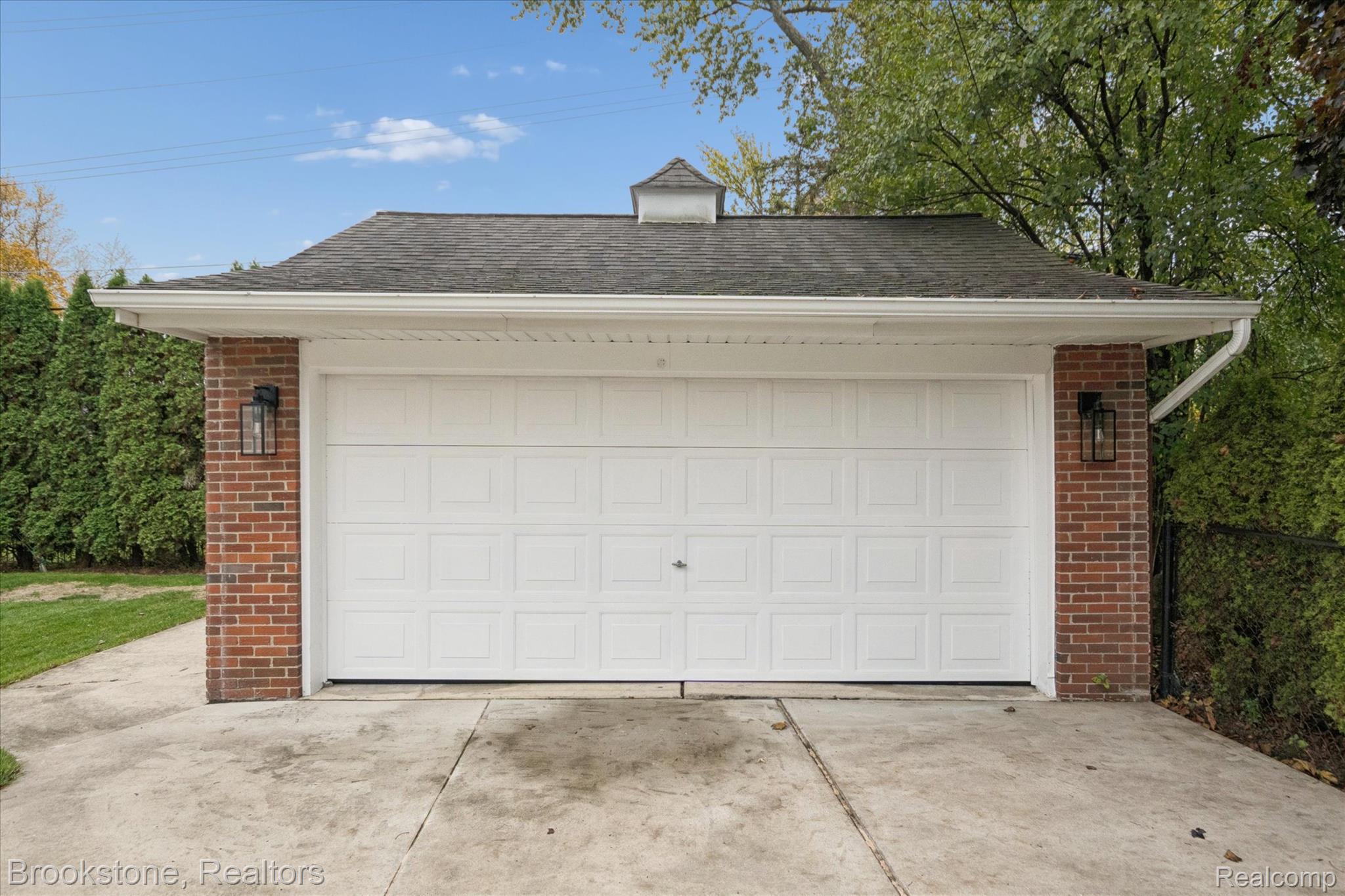 16951 Locherbie Avenue