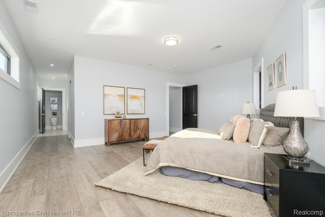 32686 Woodward Avenue D