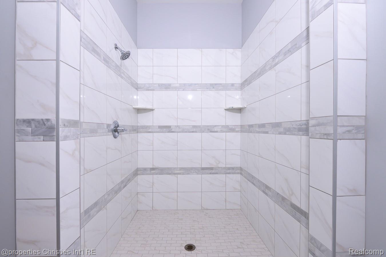 32686 Woodward Avenue D