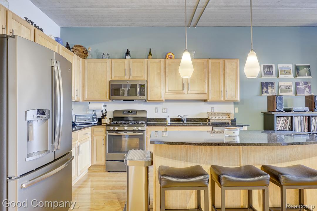 101 Curry Avenue 210