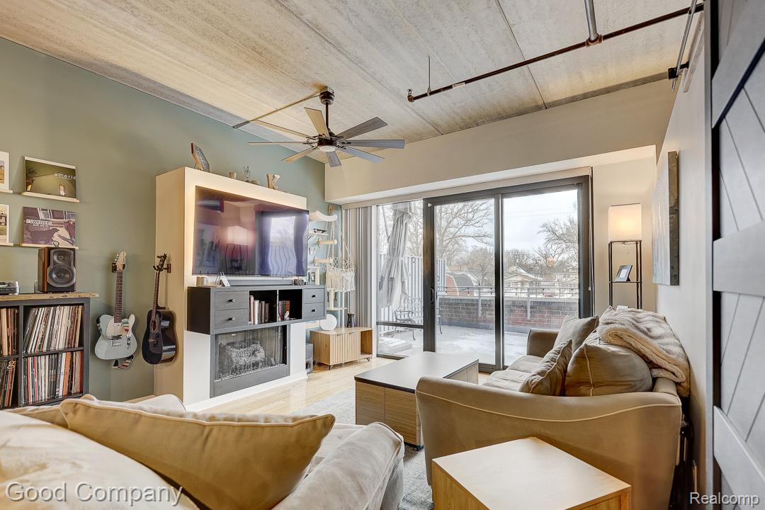 101 Curry Avenue 210