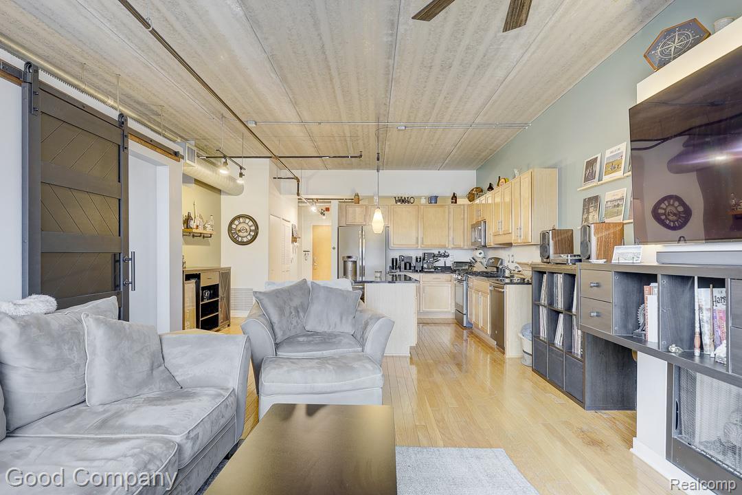 101 Curry Avenue 210