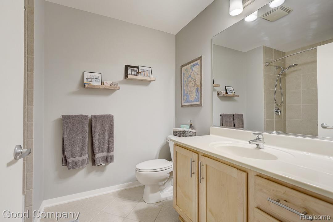 101 Curry Avenue 210