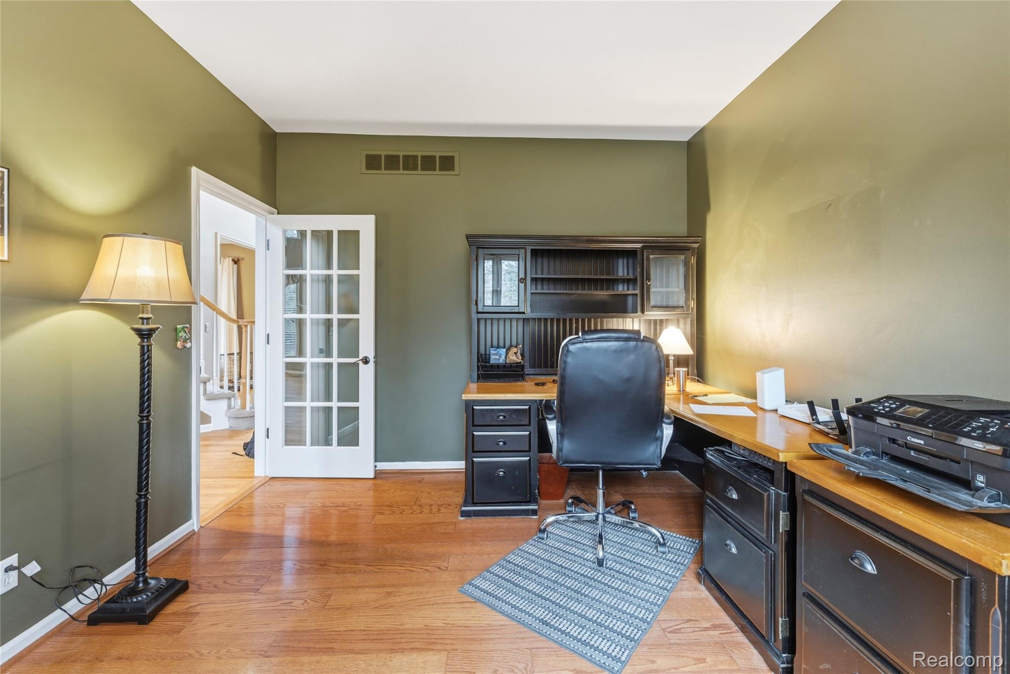 1028 Chesapeake
