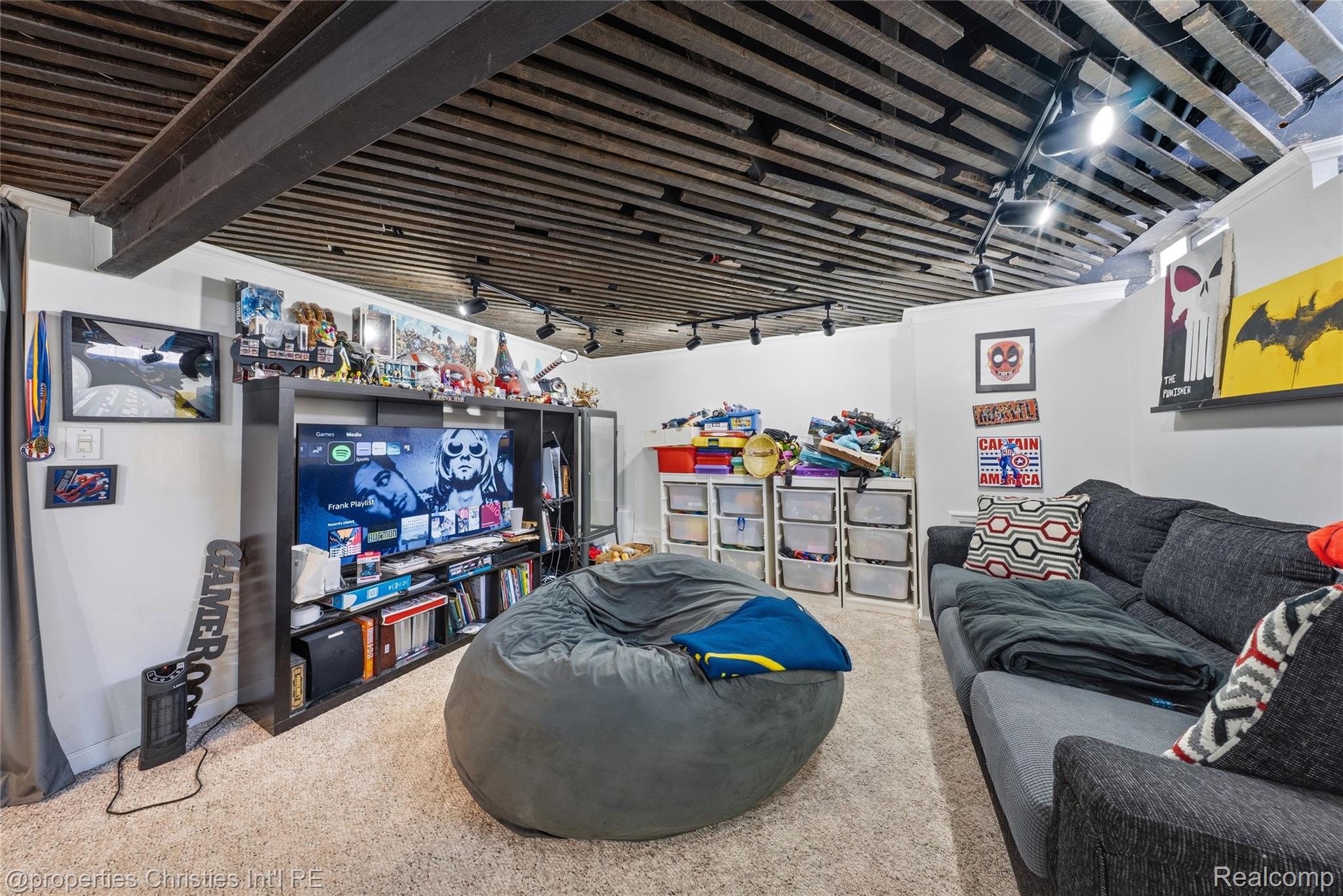 44035 Westminister Way