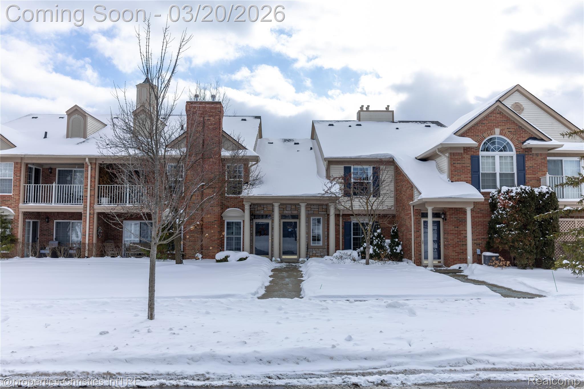 3645 Oakmonte Boulevard