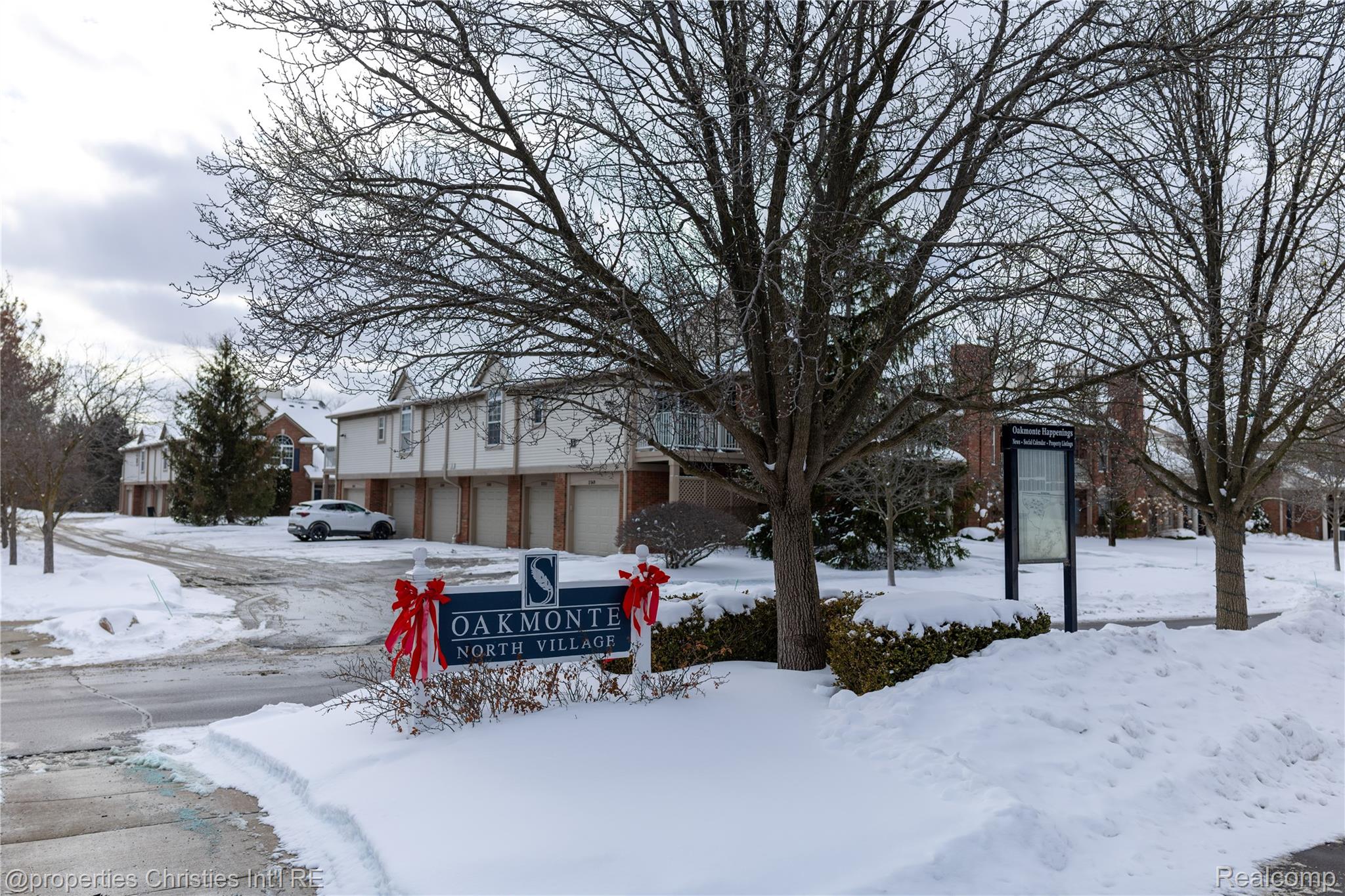 3645 Oakmonte Boulevard
