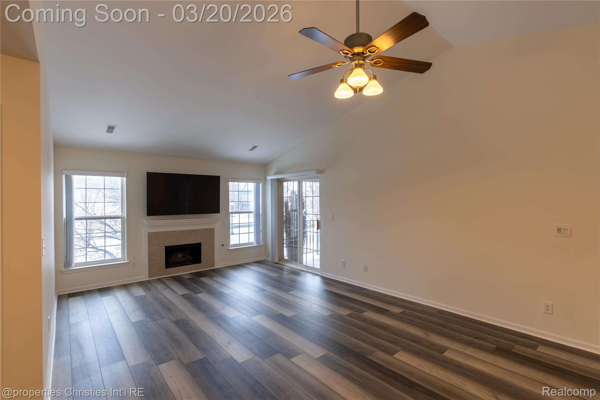 3645 Oakmonte Boulevard