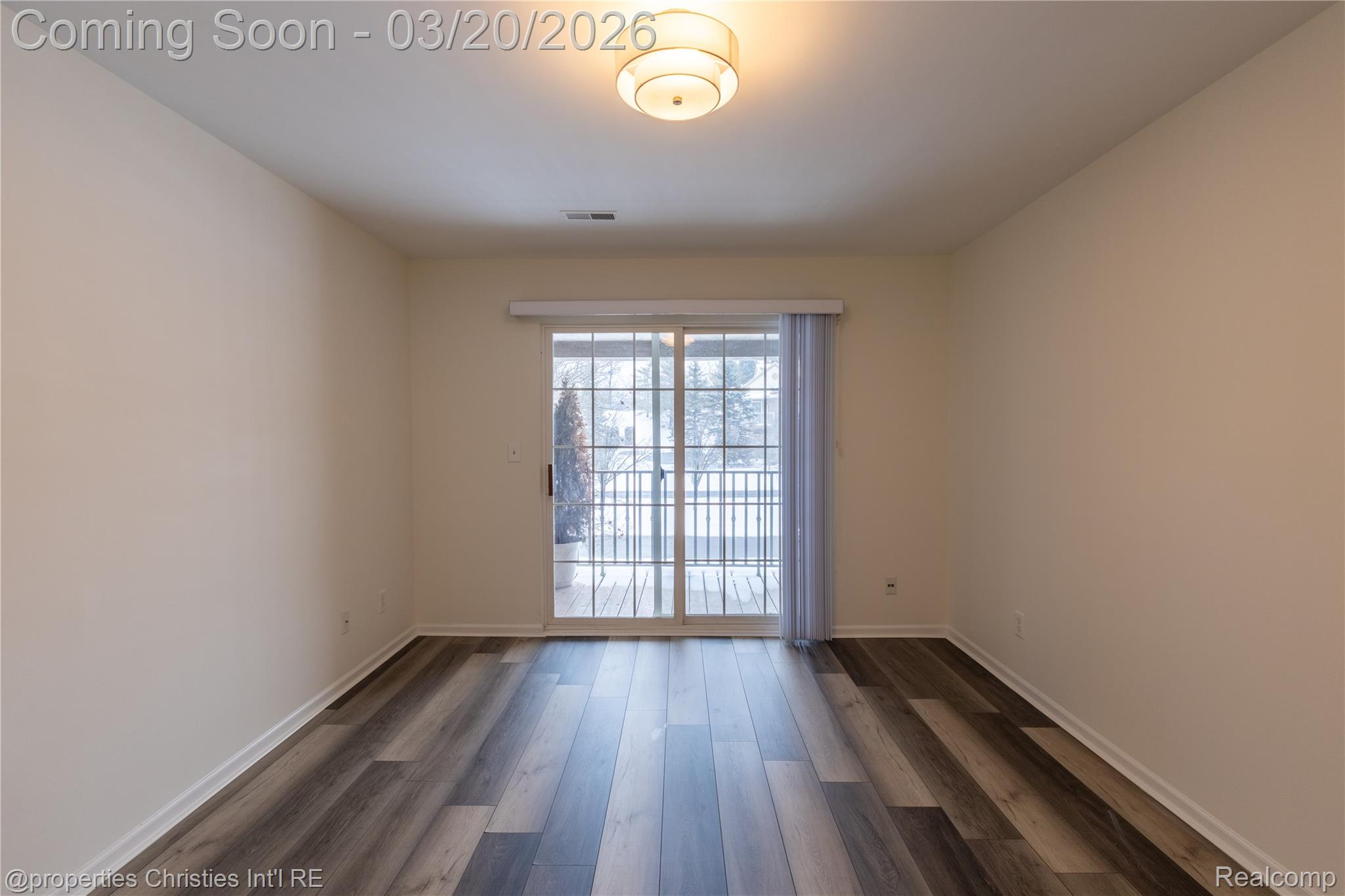 3645 Oakmonte Boulevard