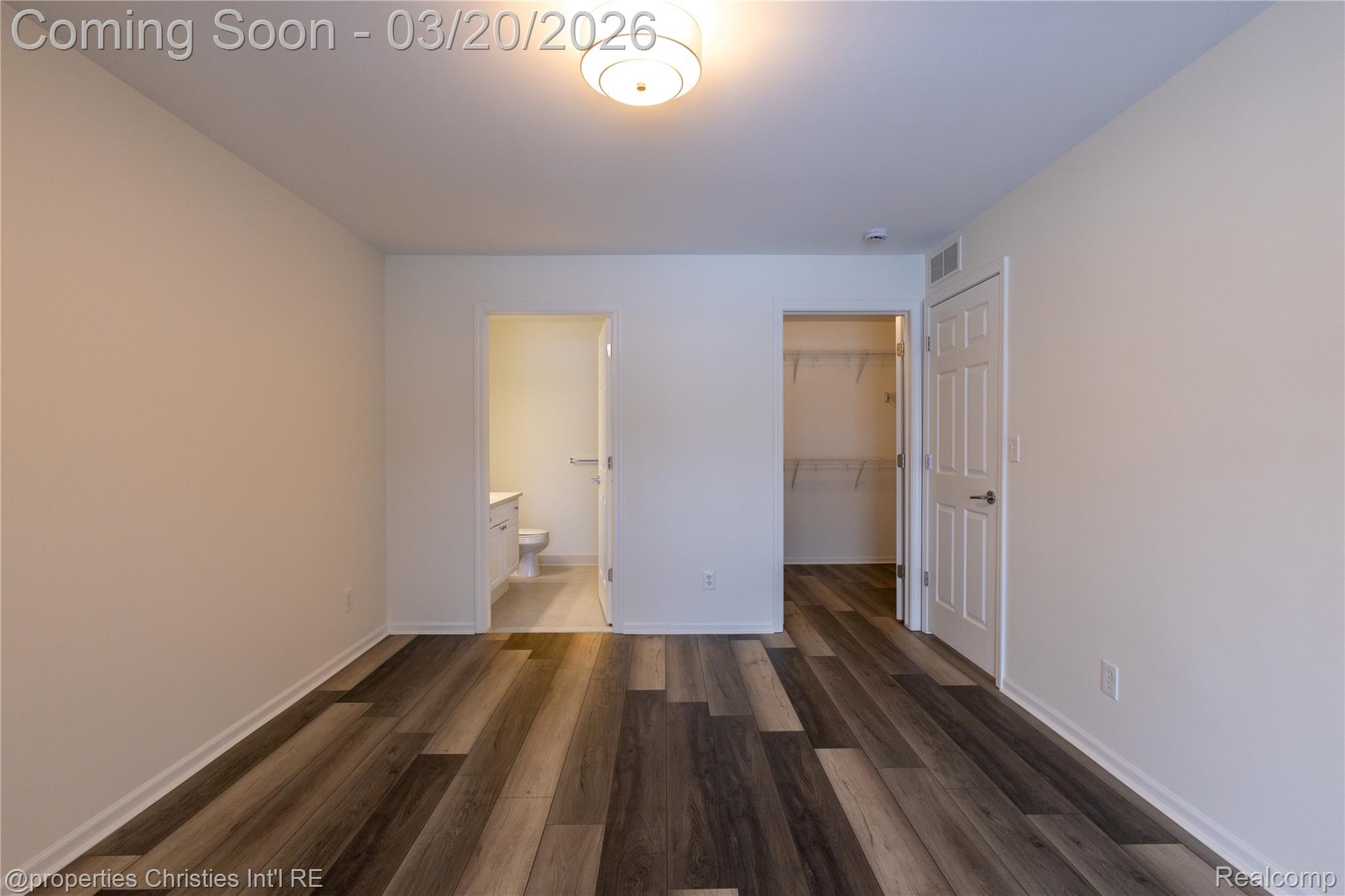 3645 Oakmonte Boulevard