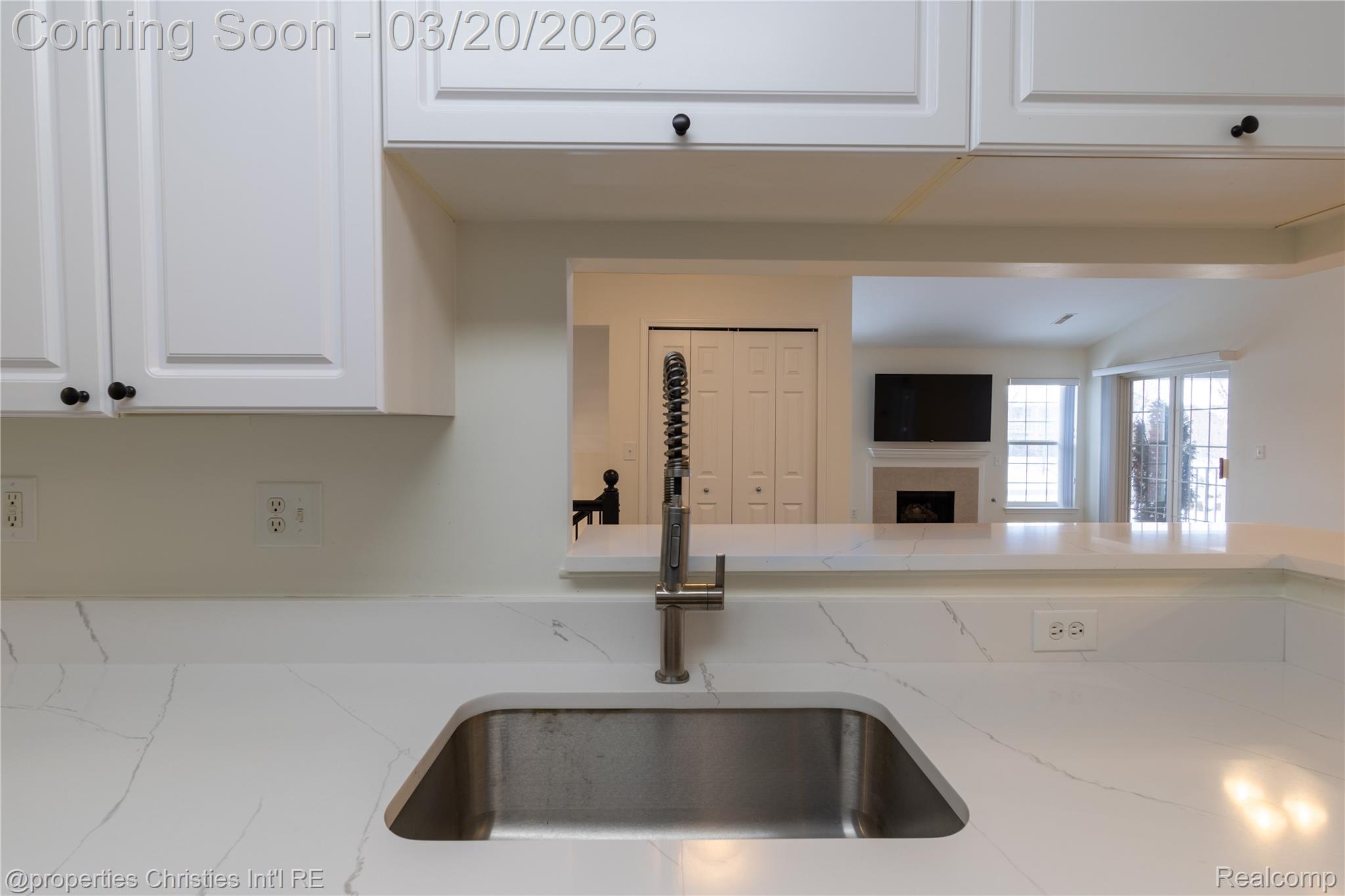 3645 Oakmonte Boulevard