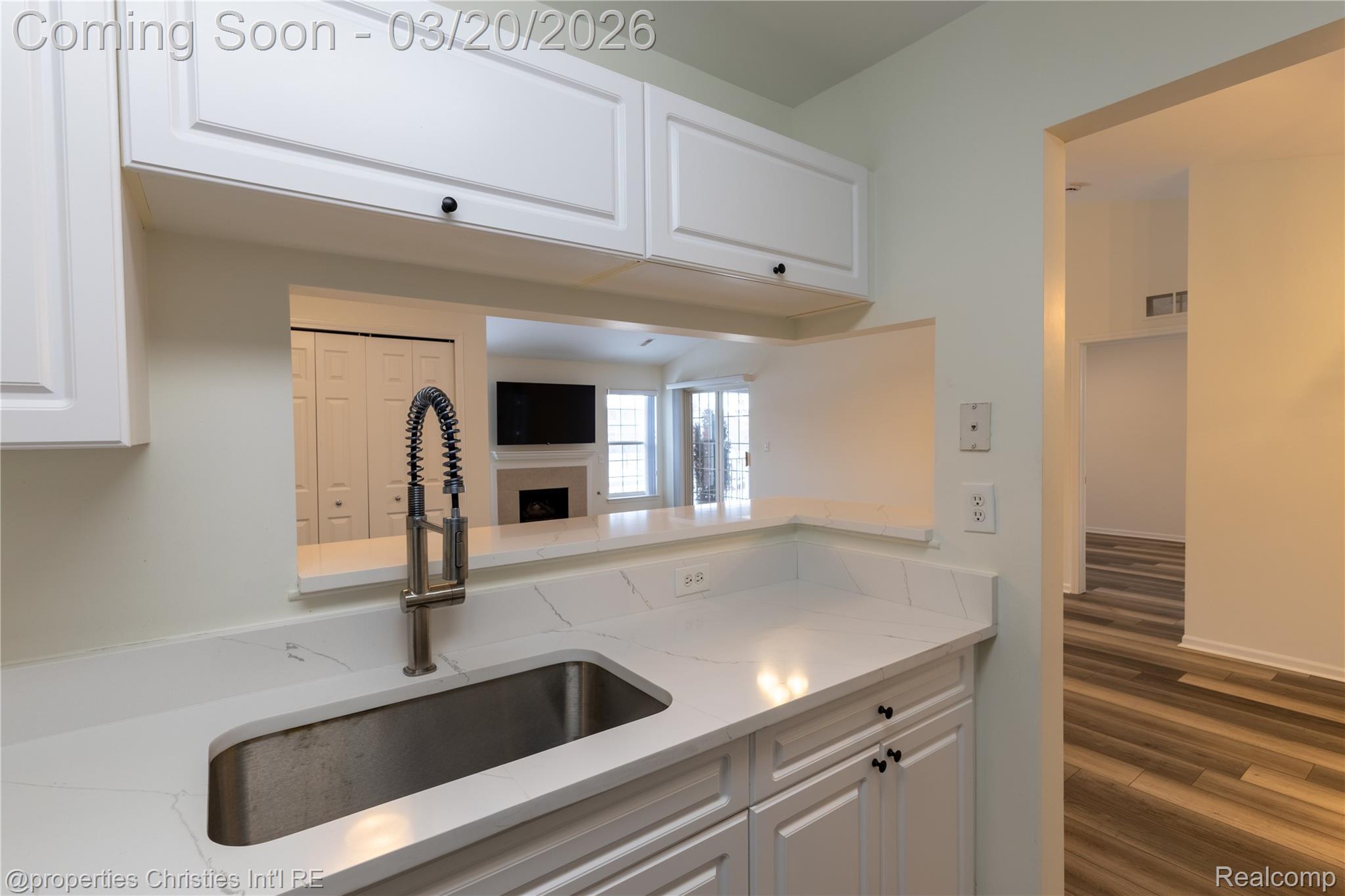 3645 Oakmonte Boulevard