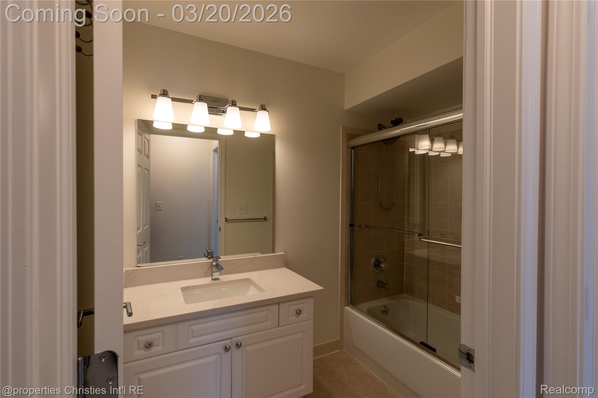 3645 Oakmonte Boulevard