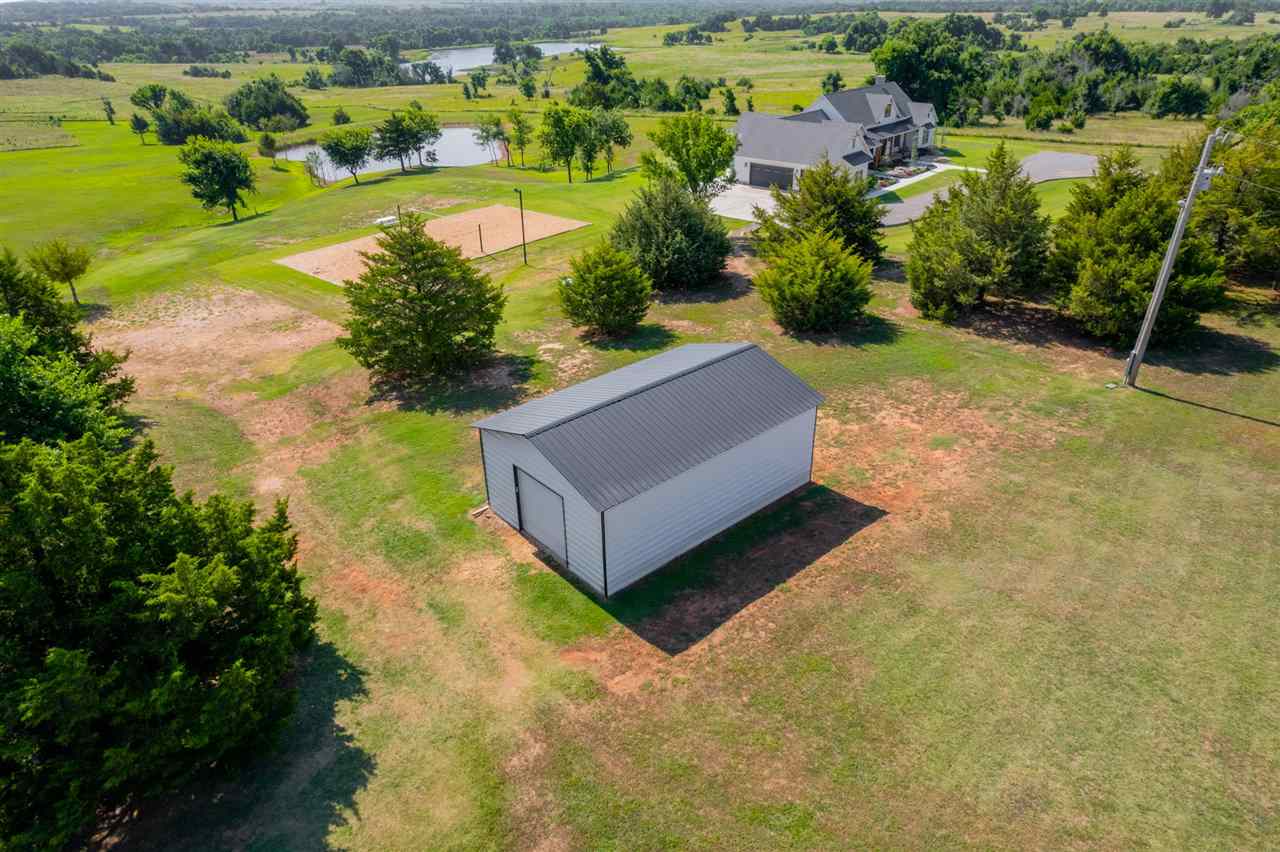 213 S Clay Road
