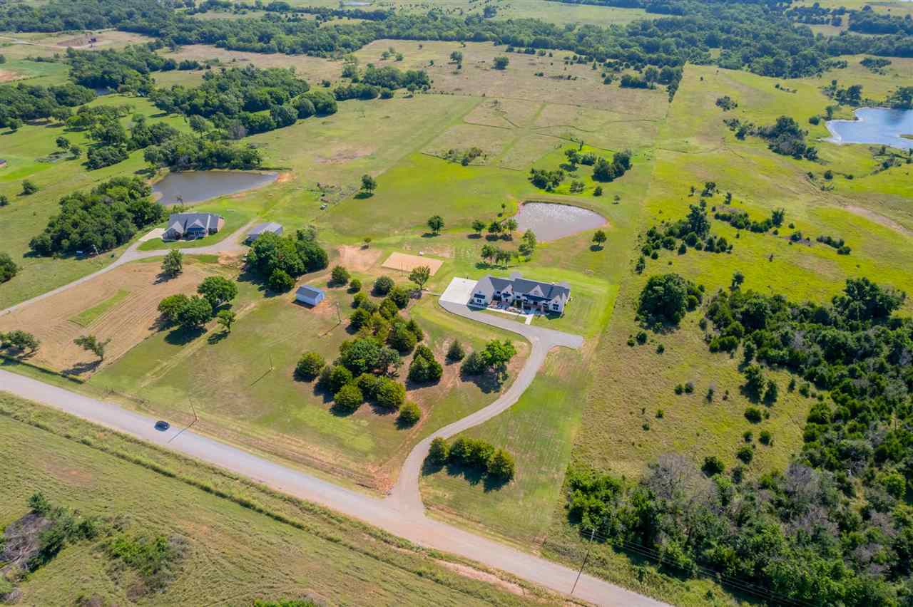 213 S Clay Road