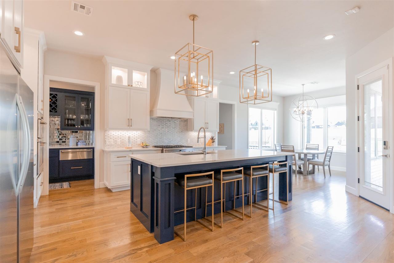 2203 Fireside Court
