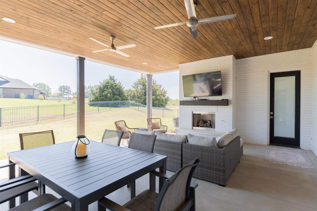 2203 Fireside Court