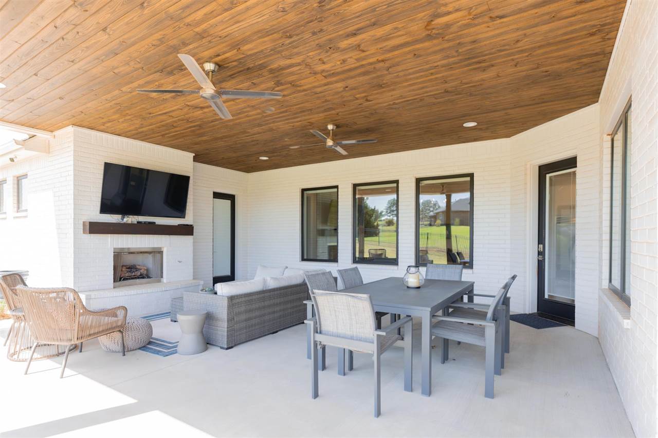 2203 Fireside Court