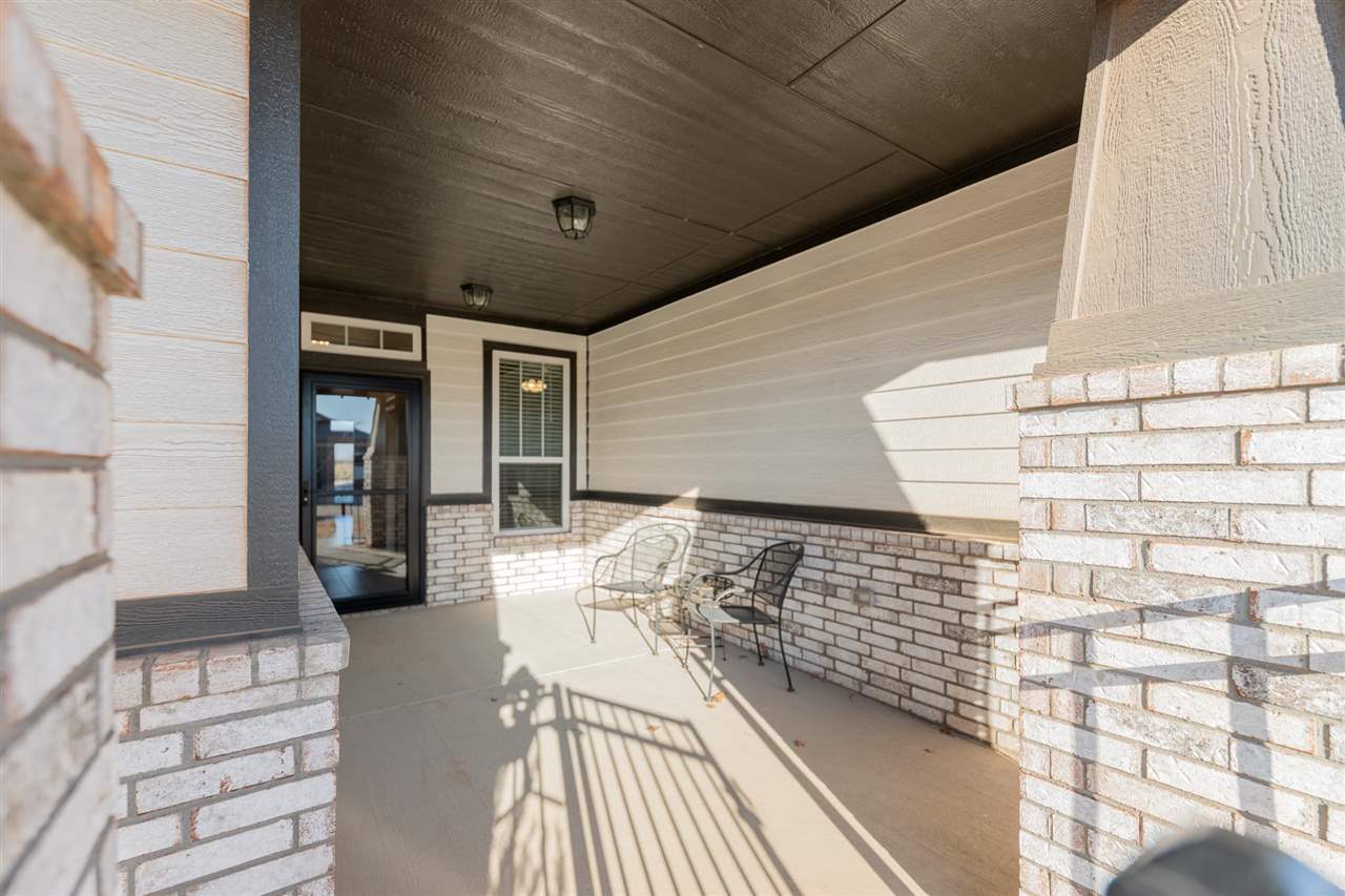 6012 N Platinum Drive