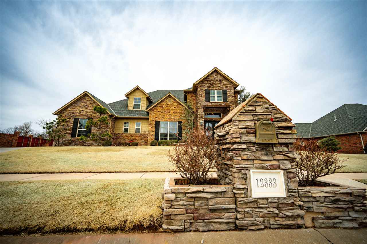 12333 Carriage Way