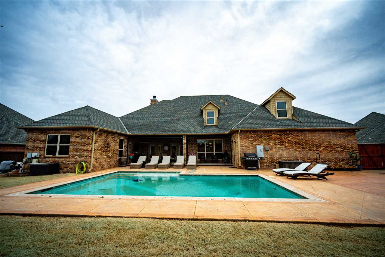 12333 Carriage Way