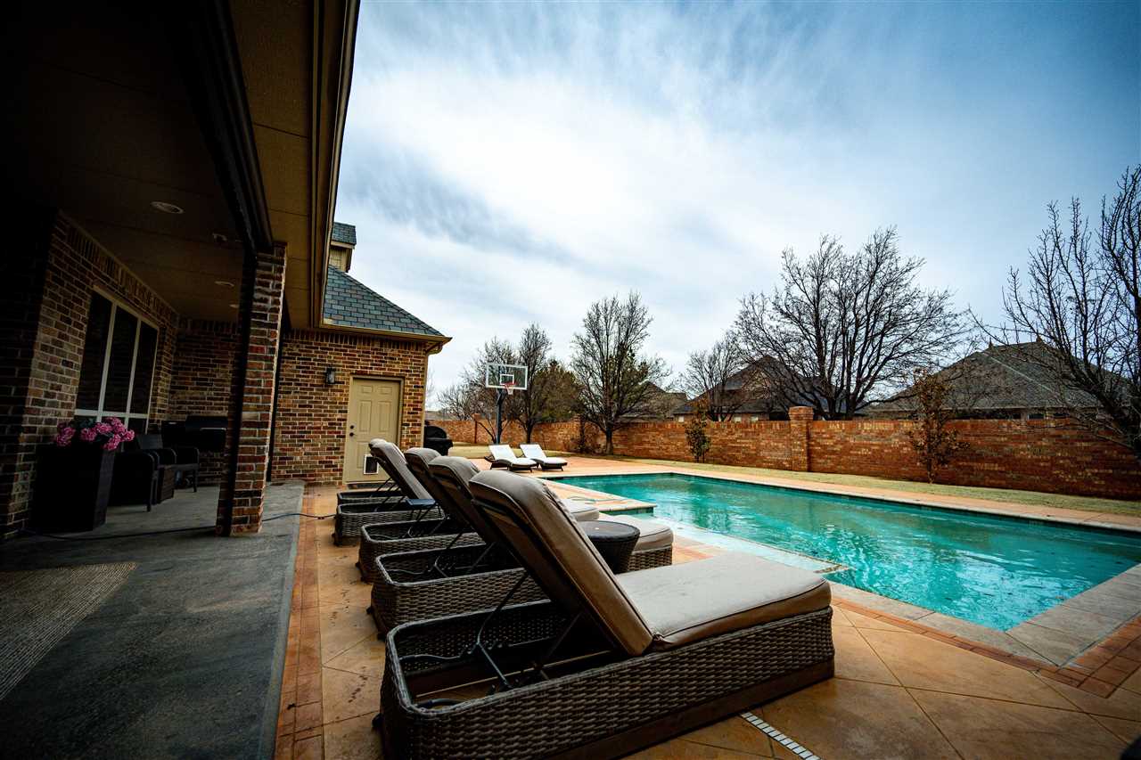 12333 Carriage Way
