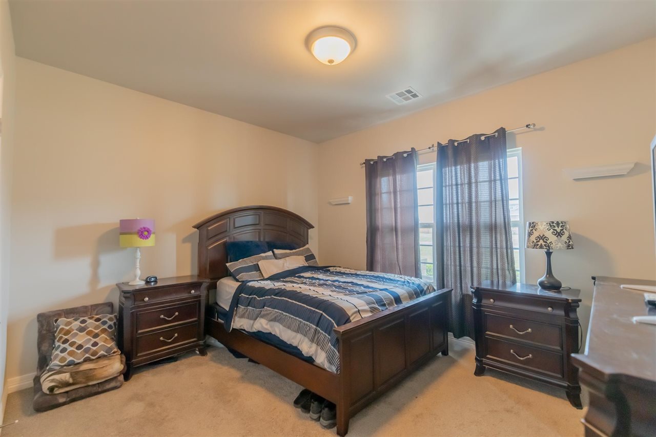 6004 Hallies Meadow