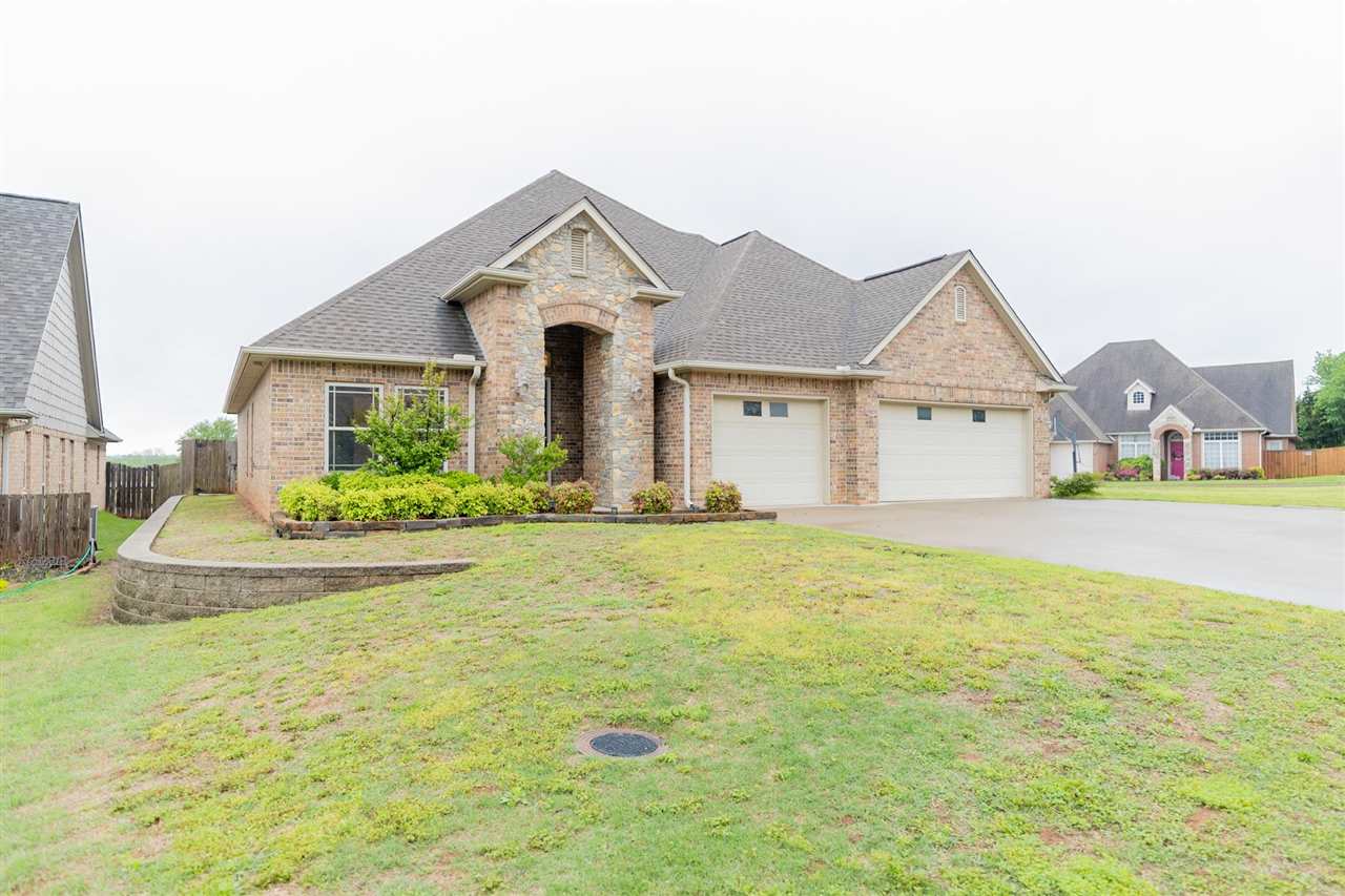 3711 S Fountain View Drive