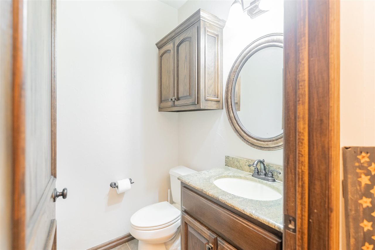 3711 S Fountain View Drive