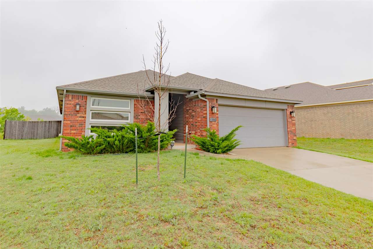 1306 S Landry Lane