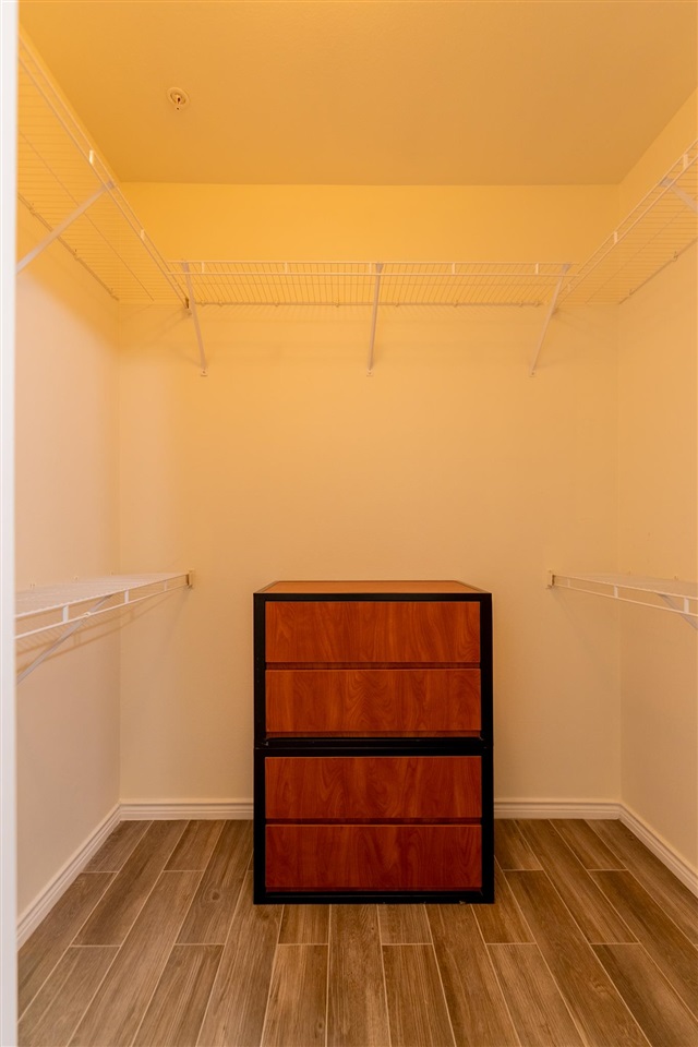 251 W Miller #319 Avenue