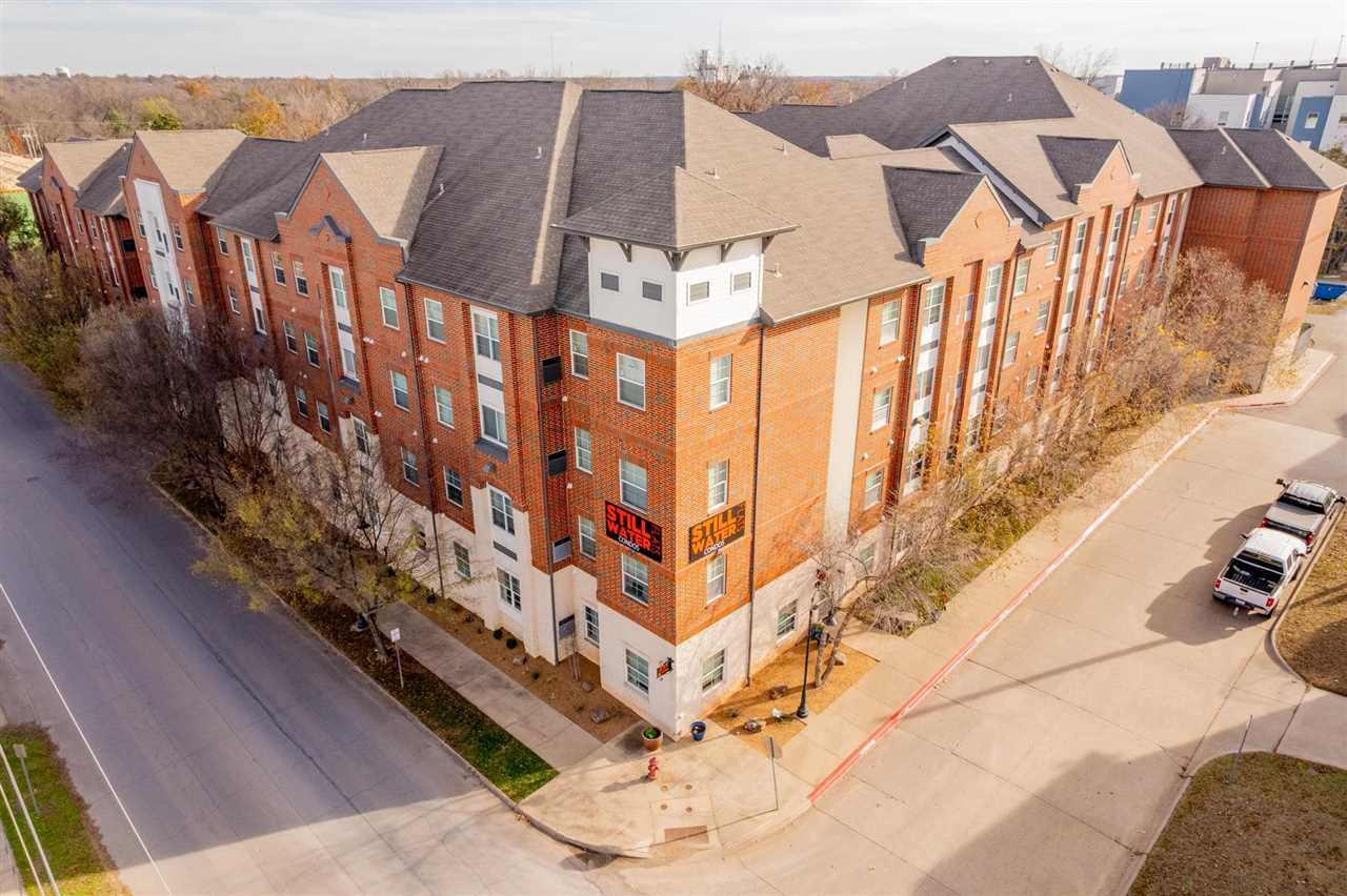 251 W Miller #319 Avenue