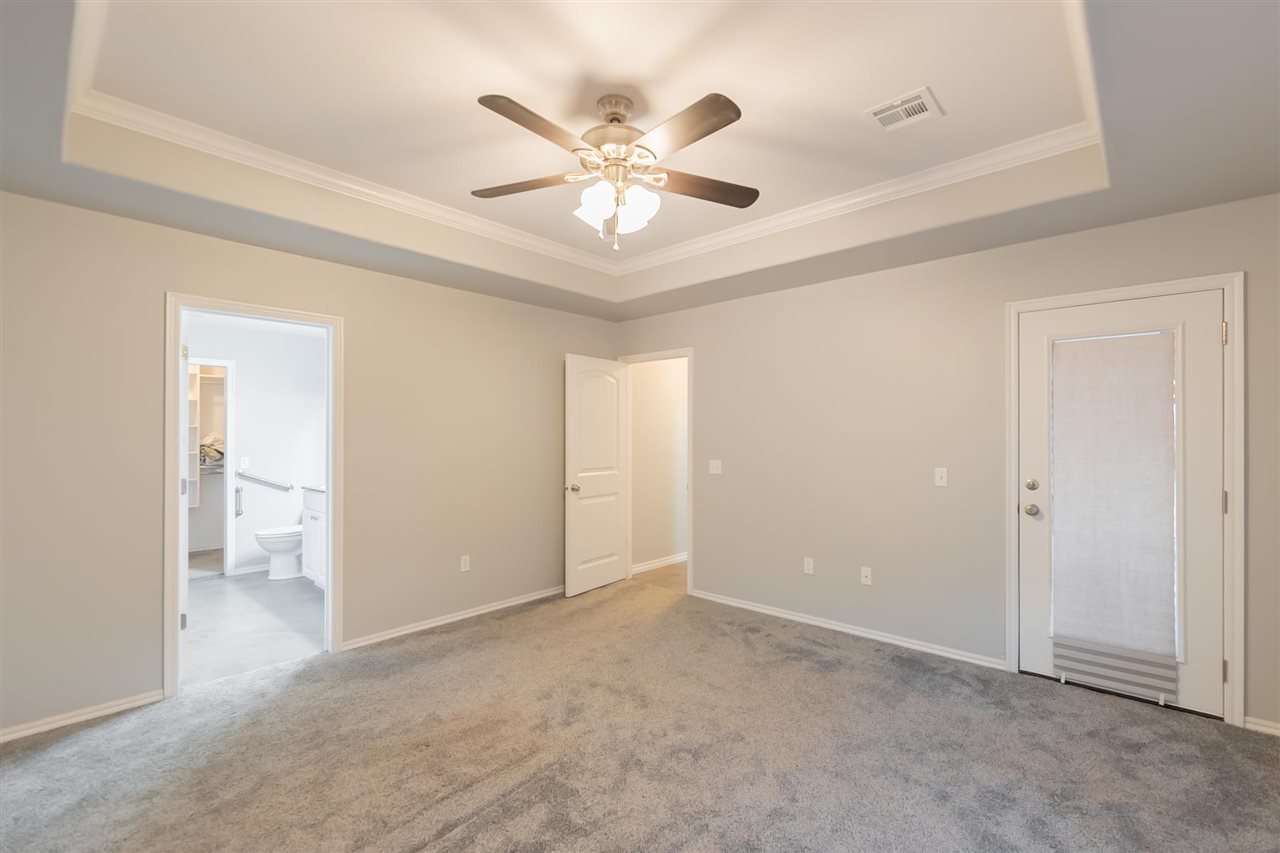 4312 E Zachary Lane