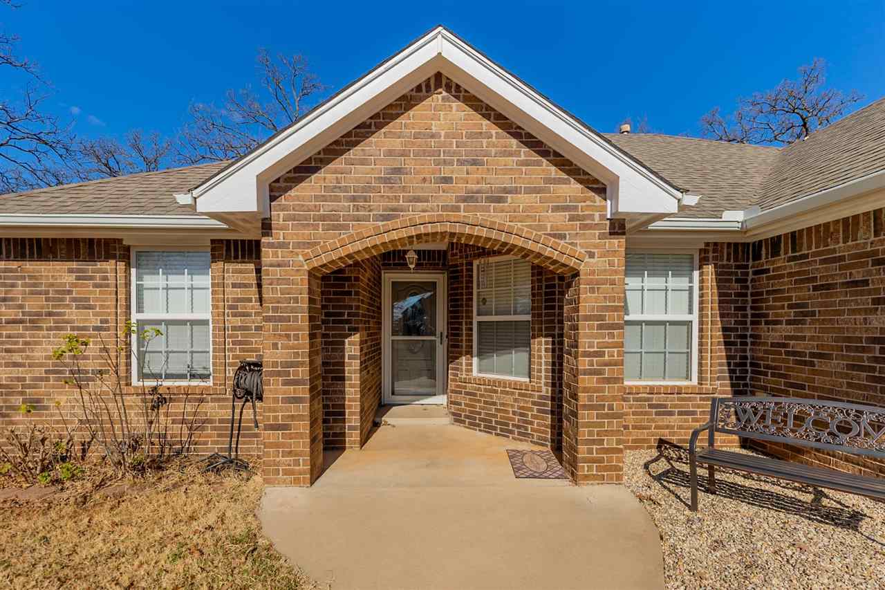 4312 E Zachary Lane