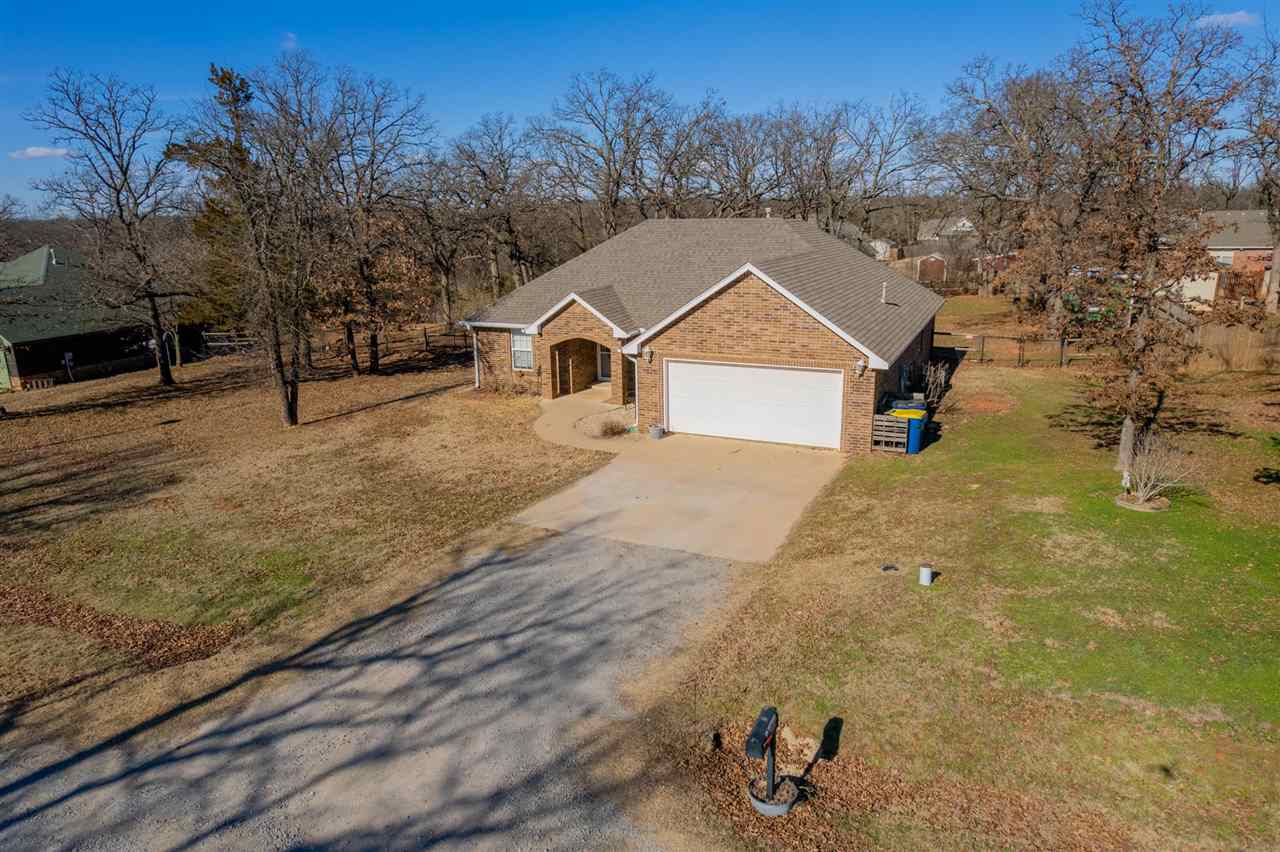 4312 E Zachary Lane