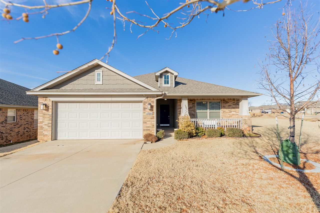 1206 S Landry Lane