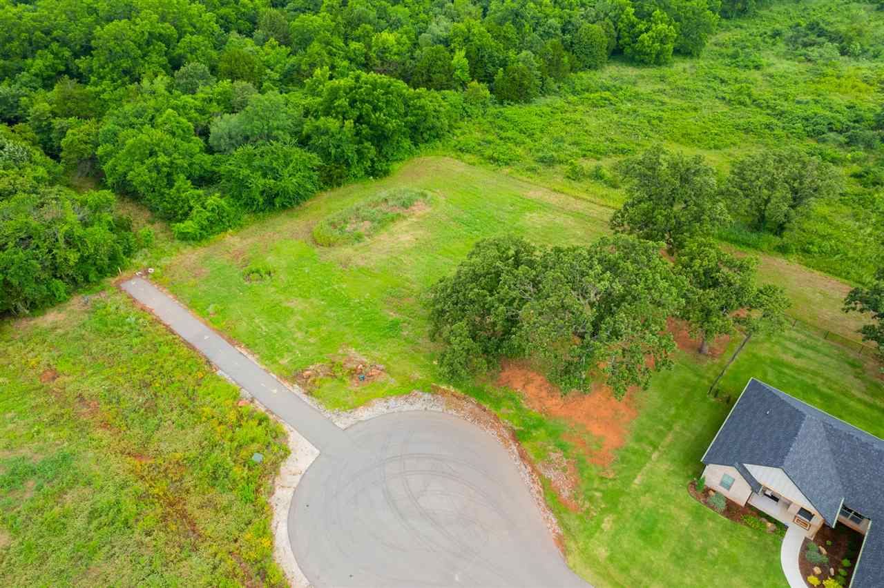 4509 E Bruce Way