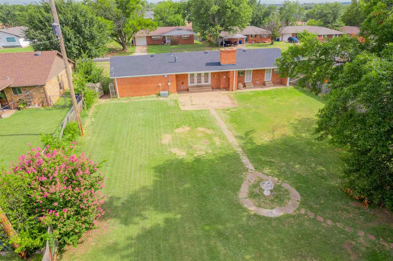 1705 E 3rd