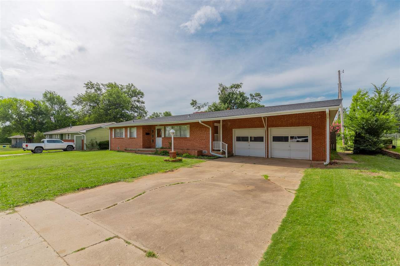 1705 E 3rd