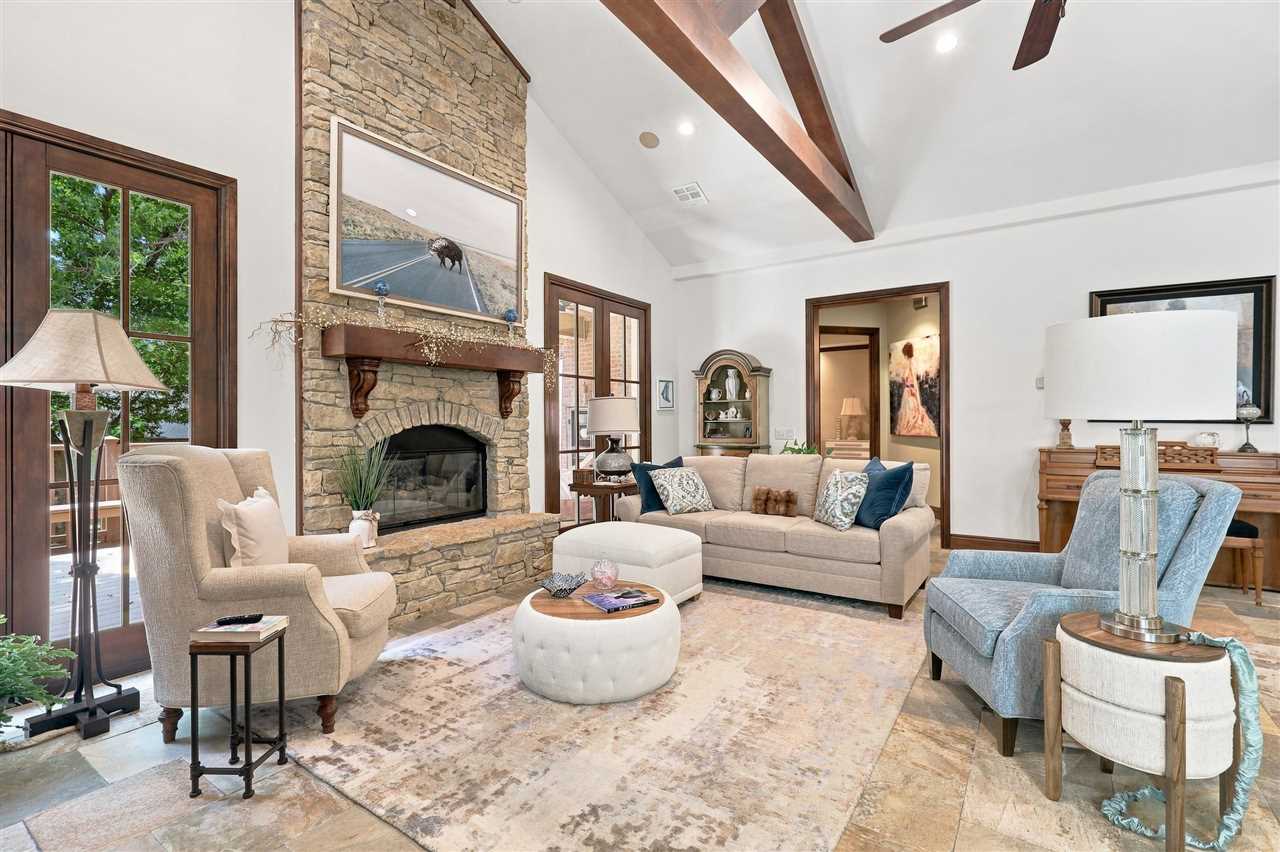 3224 W Charleston Court