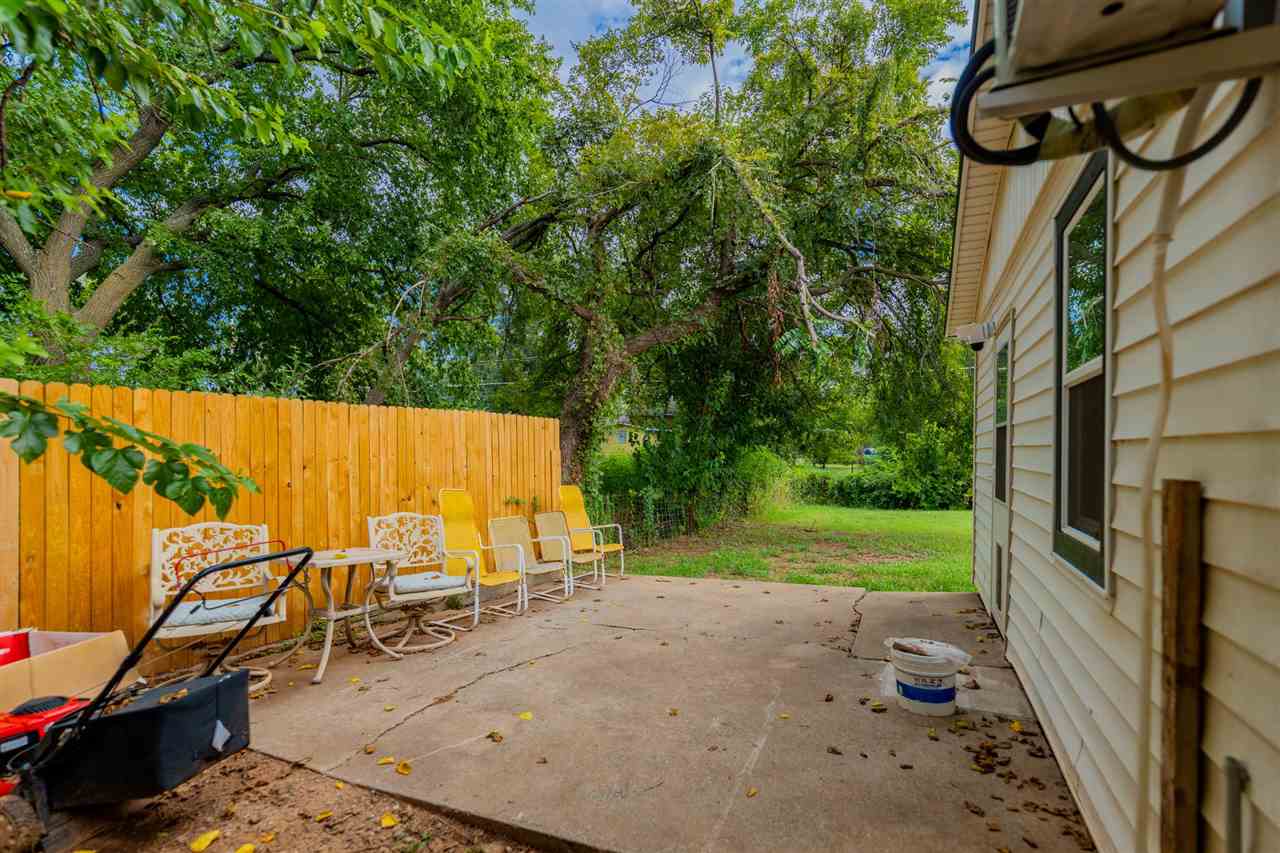 923 E Virginia Avenue