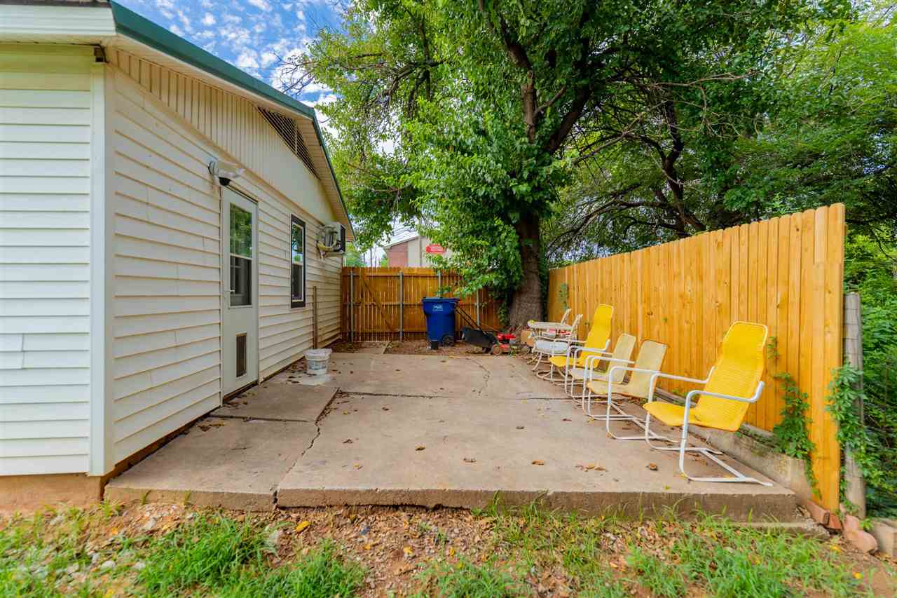 923 E Virginia Avenue