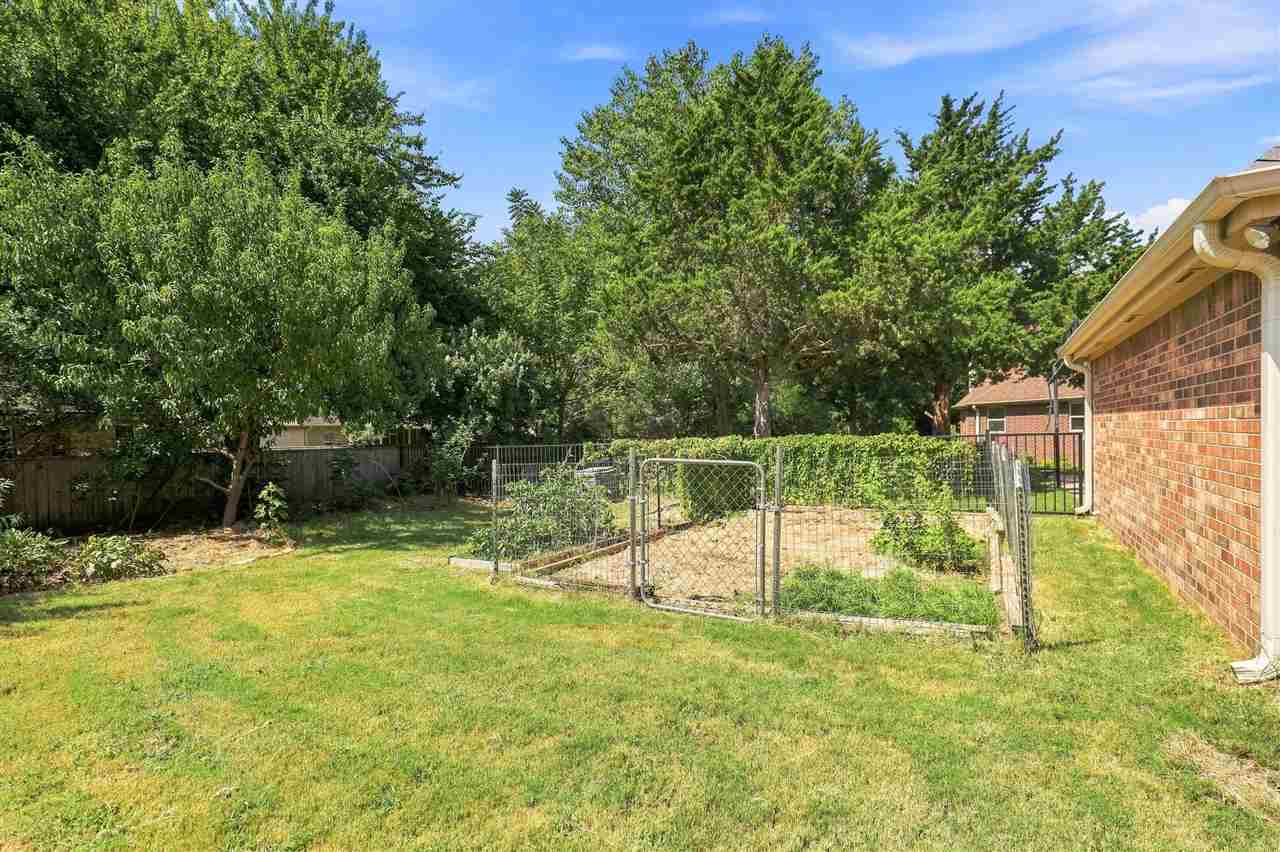 3219 W Old Forest Avenue