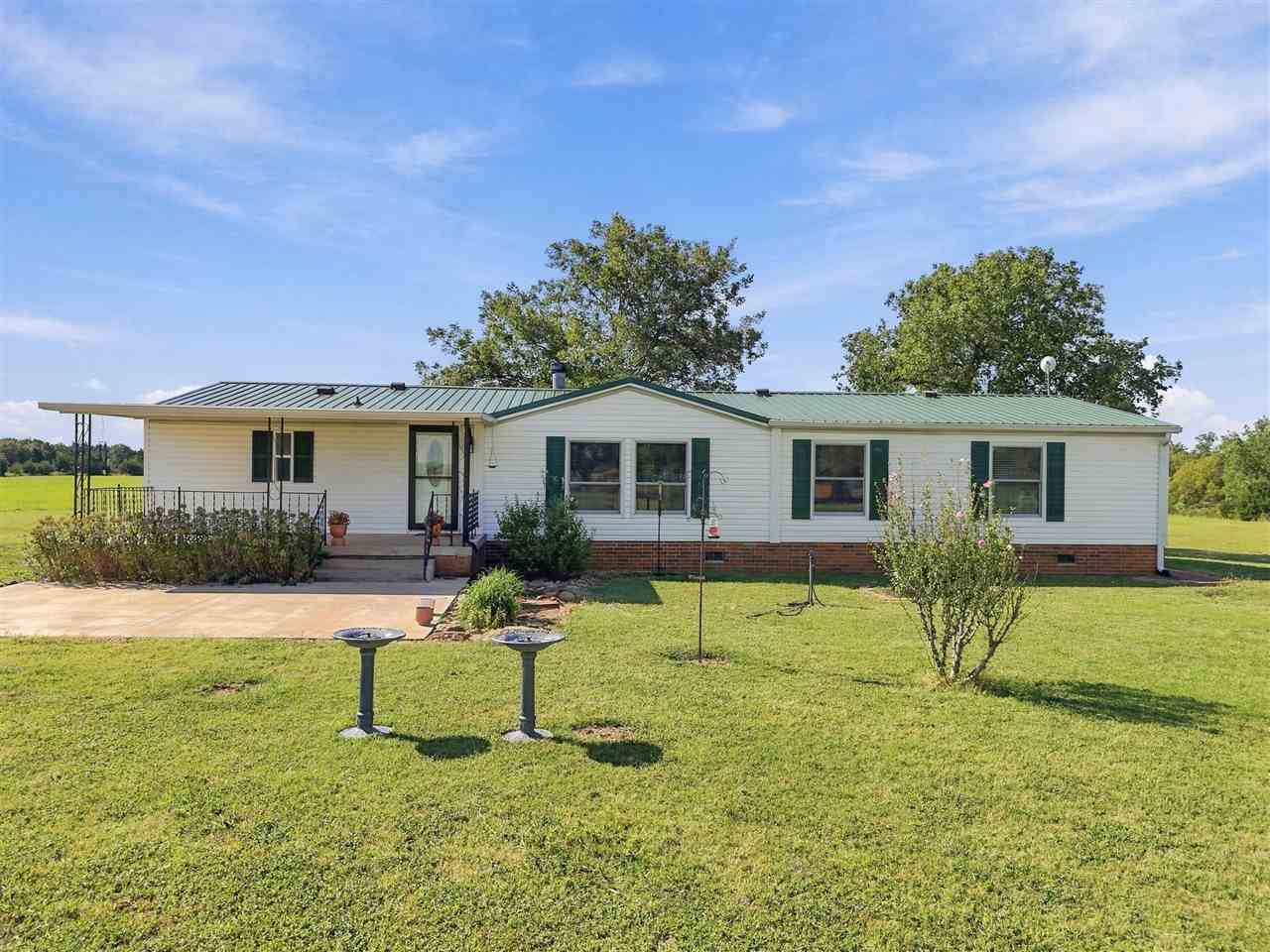 13505 E Airport Road