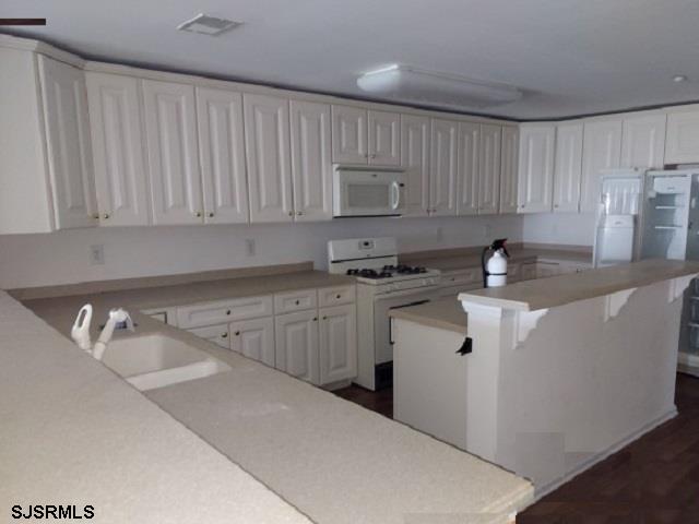 2102 Seaboard Cir Unit: 2102