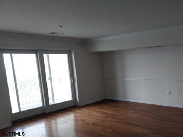 2102 Seaboard Cir Unit: 2102